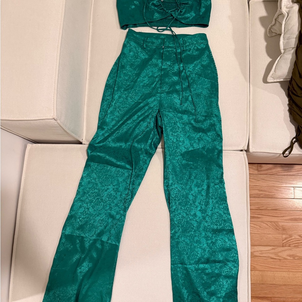12th Tribe Emerald Green Women's Pants Set - Picture 2 of 4